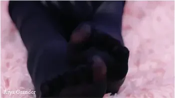 5 Fingers Pantyhose, Foot Fetish 4k Video Close Up Feet With Feet Slave