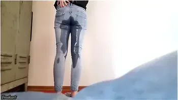 Mein Erstes Kleines Piss Video Fur Euch :)