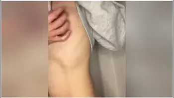 寝るまえにムラムラ 貧乳 乳首オtニー チクイキjapanese Nipple Masturbation