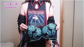 Full View From The Side Almost Naked Jiangshi Introduces No Bra No Panties Change Clothes U