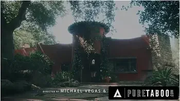 Virgin Lexi Lore Dpd & Double Creampied By Hung Stepbrothers To Please Ouija Board Demon