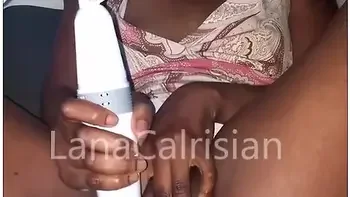 Got Someone To Film My Hitachi Making Me Cum