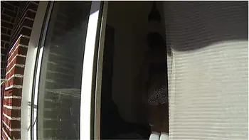 Garganta Profunda In The Neighbors Ebony Stepdaughter Wants To Fuck The Gamer Vecina Cachonda Se Folla Al