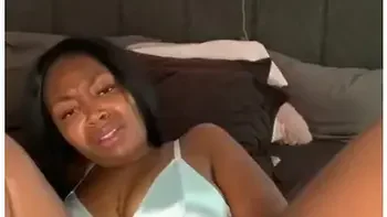 Black Girl Solo Fingering