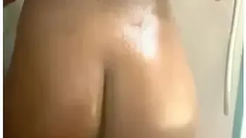 A Nice Bath After An Intense Night Of Sex