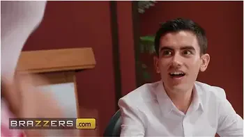 - How Long Ebony Mystique, Alexis Tae & Her Bfs 3some Will Last Before They Get Caught?