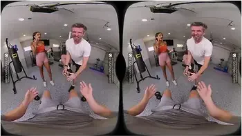 Sexy Black Babe Zoey Sinn Seducing On Gym