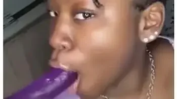 Random Clip - Dark Chocolate And L L