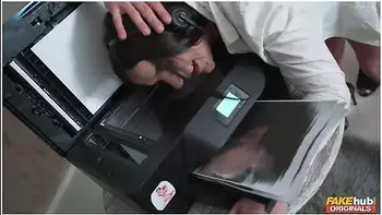 Call Center Chaos Lady Gang, Josy Black, Rauls Bud