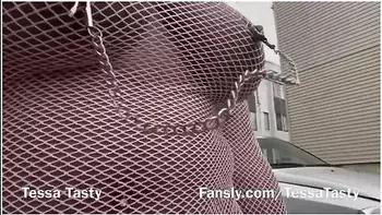 Tessa Tasty Squirts In The Middle Of The Street