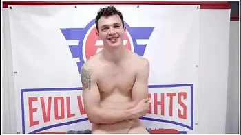 Avery Jane Vs Josh Rivers