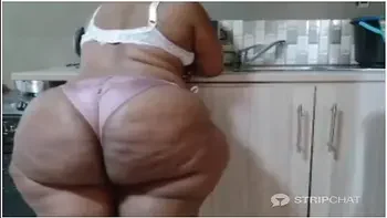 Gigantic Massive African Ass So Freaking Juicy 1080p