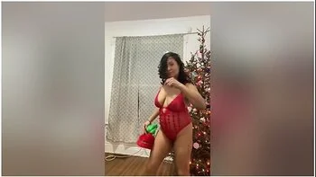 Anna Maria Mature Latina Bachata Dance In Red Lingerie