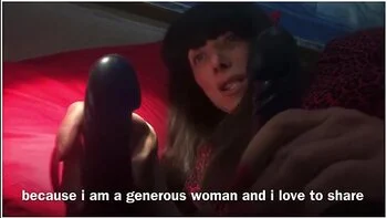 Muscle Woman With Giant Dildo Strapon Dildo 40 Cm