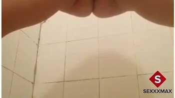 Teacher Masturbates In The Shower! You Have To See It !