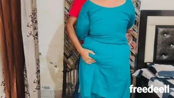 Indian Stepmom Gets Fucked by Her Stepson - Big Natural Tits Anal