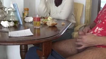 Turkish MILF Souzan Halabi Cheating Cuckold Sex with Food Fetish in Istanbul - Homemade Amateur HD
