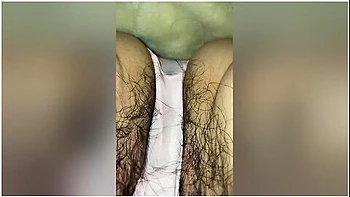 Trusiki Vsі Mokrі Na Pershіi Hvilinі. Volohata Yaponska Lubitelka Masturbue [domashne]