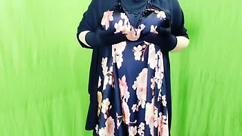 Indian Beautiful Village Housewife Having Sex In The Room - Clear Hindi Audio