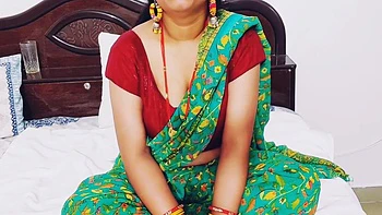 Stepsister Teach Stepbrother To Fuck Very Delicious Her Girlfriend