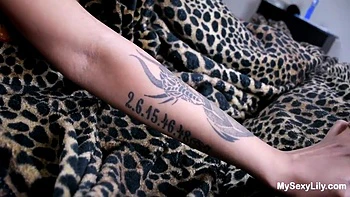 Indian Milf Pussy Fingering Sex With Dirty Talking - Hindi Audio