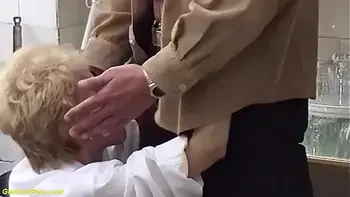 skinny moms bush b. fucked by her toyboy