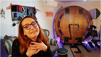 Nasty Auntie Reveals Her Kinky