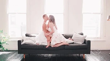 Sunshine Threesome with Charlie Forde, Laney Day & Felina Fox - Huge Tits Lesbian Fingering