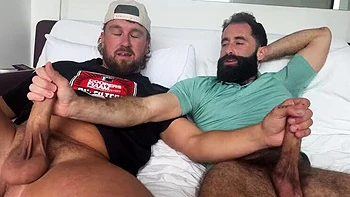My Boyfriend's First Gay Experience with an American - Amateur Handjob Cumshot & Bisexual Threesome