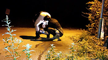 Horny MILF Gives Passionate Rimjob Outdoors - SlutHappiness Anal Fun