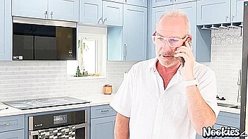 Dilf Xozilla Porn Movies Valentine Gets Pounded Hard