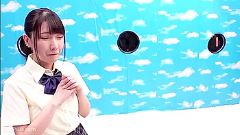 250222ちんぽ当てるエロ遊びが話題e4