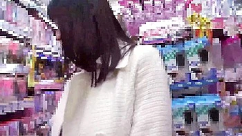 Mao Hamasaki In Training To Become An Exhibitionist