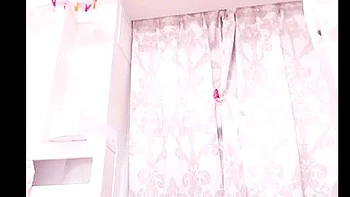 Cute beautiful girl erotic live chat