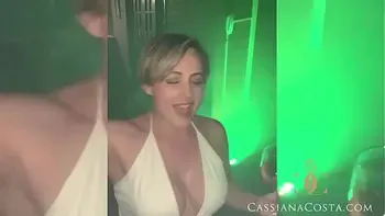 Festa, festa e festa! Vem me ver se masturbar