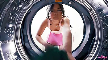 Lulu Chu And Kylie Rockets Oral Action By