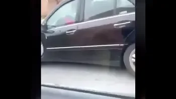 Sucking dick in traffic