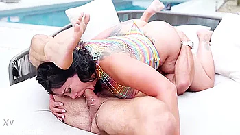 Milf Queen Getting Reamed