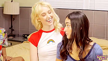 That 70s Ho Fez In The Middle