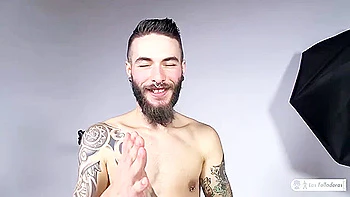 Topless Pornstar Seduces Random Dude To Bang Her Good On Camera With Lilyan Red