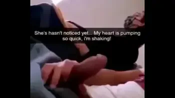 Madre masturba a su hijo