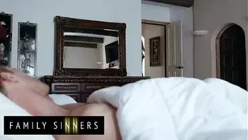 Cute stepdaughter craves dilf dick - Family Sinners