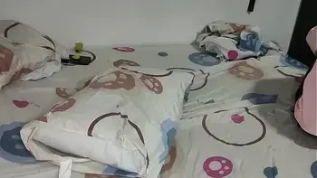 No puedo más con esta puta es una perrita en la cama