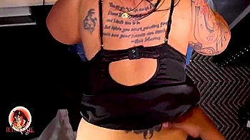 Fucking The Hell Outta Iluvshauna