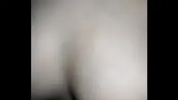 No Tenía Como Pagarle A Mi Vecino Un Trabajo Que Le Hizo A mi compu Así Que Le Pague Con Sexo.