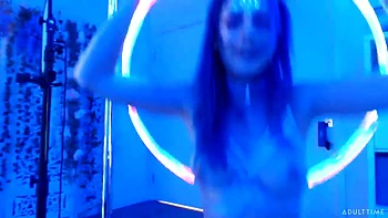 Super Horny Fun Time With Sexy Toys On Webcam With Jewelz Blu