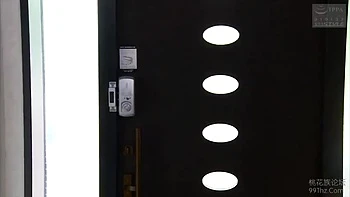 TVL822-ZARKUZTWZJ939317813