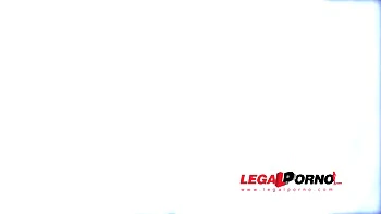 Tina Hot & Gina Gerson 0% pussy threesome (horny sluts love only