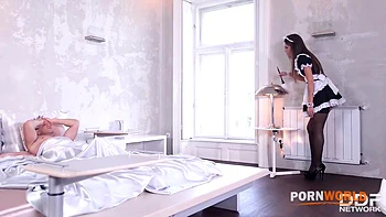 Blanche Bradburry and Alexis Brill get kinky in hot foot fetish threesome