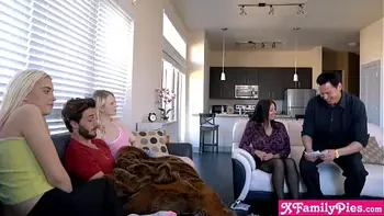 step sister Lily Rader jealous on stepsister Chloe Cherry fucking